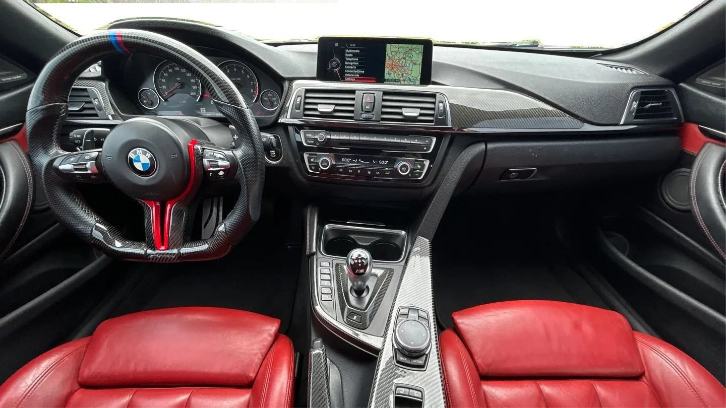 Used 2016 BMW M4 Convertible RWD image 26