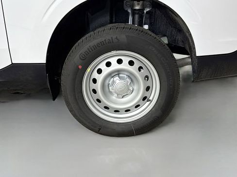 New 2026 Ford Maverick XL image 28