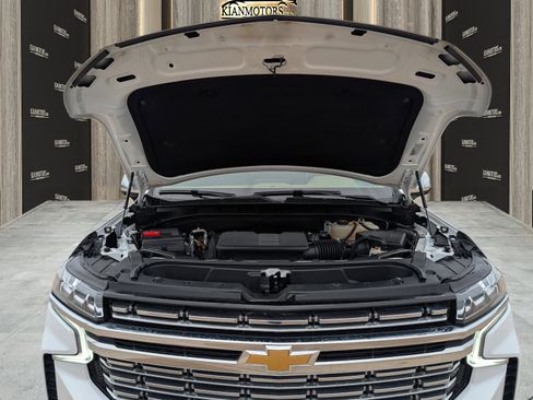 Used 2022 Chevrolet Suburban Premier w/ Max Trailering Package image 12