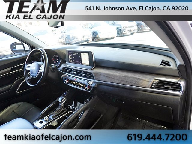 Certified 2022 Kia Telluride EX w/ EX Premium Package FWD image 11