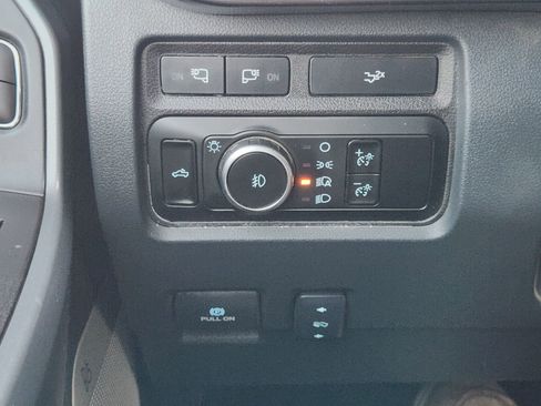 Used 2024 Ford F350 Lariat w/ FX4 Off-Road Package image 25