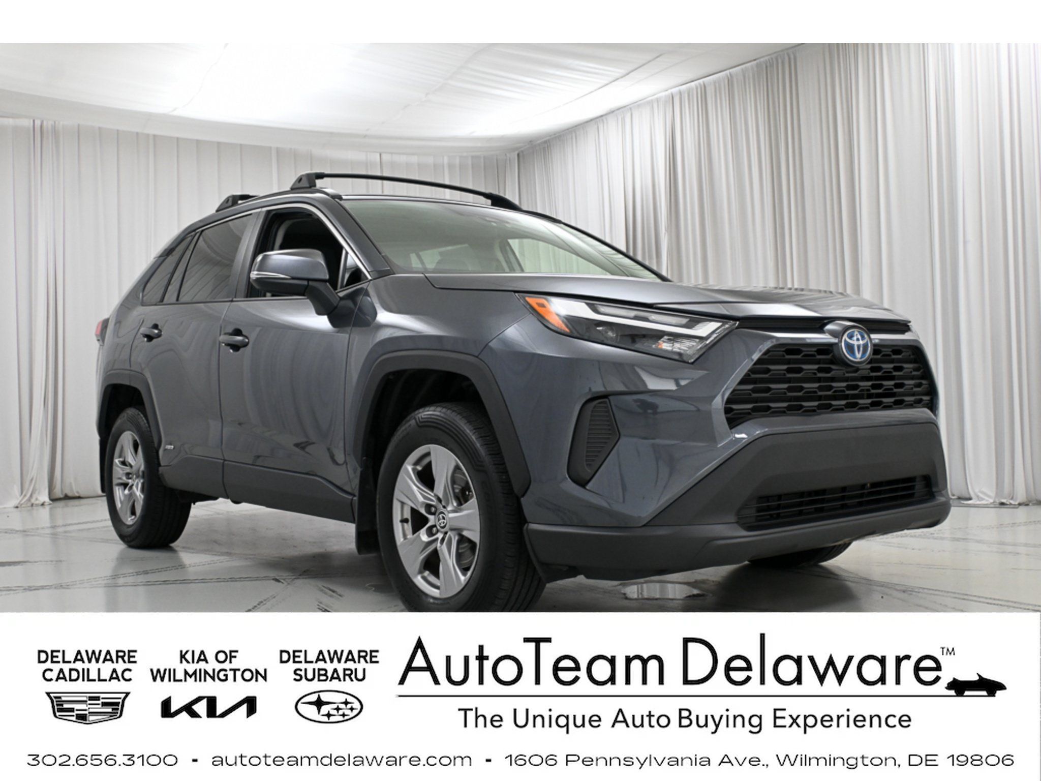Used 2023 Toyota RAV4 XLE w/ Convenience Package AWD/4WD image 1