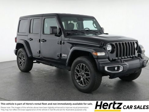 Used 2025 Jeep Wrangler Sahara image 1