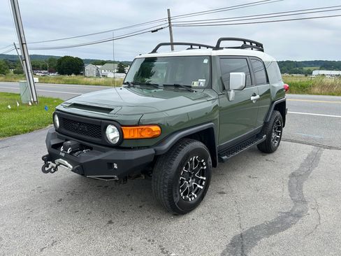 Used 2010 Toyota FJ Cruiser 4WD image 5