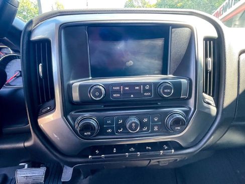 Used 2018 Chevrolet Silverado 1500 LT w/ All Star Edition image 13