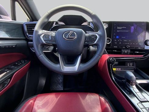 Used 2023 Lexus NX 350 AWD image 11