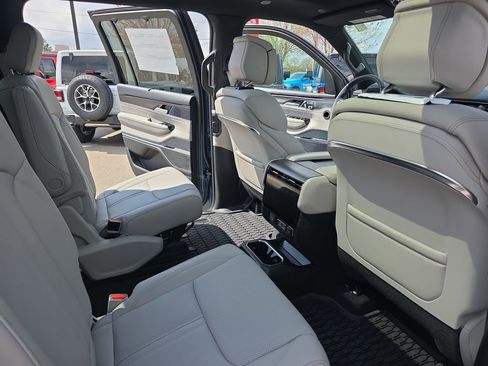 New 2026 Jeep Grand Wagoneer L Summit AWD/4WD image 11
