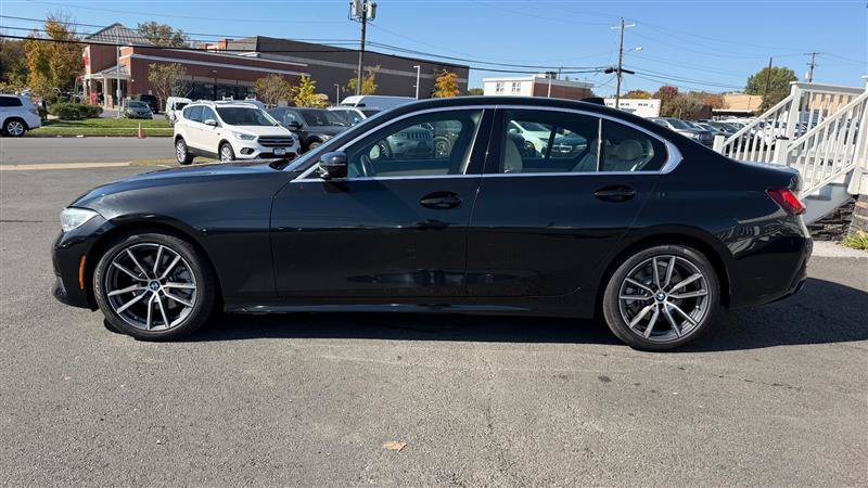 Used 2022 BMW 330i Sedan RWD image 3