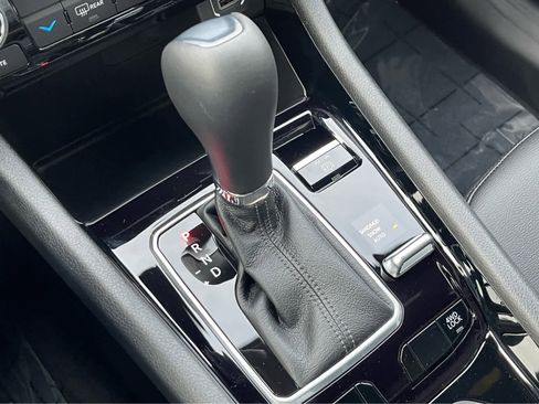 New 2026 Jeep Compass Limited image 16