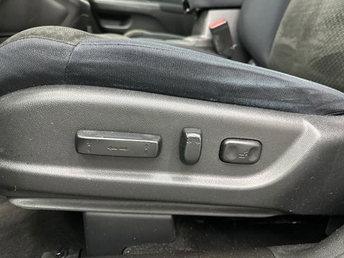 Used 2016 Honda CR-V EX image 10