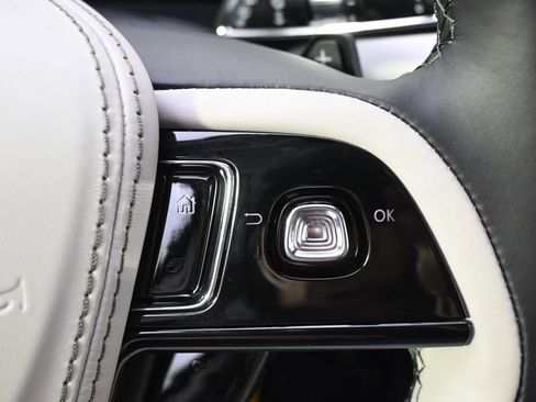 New 2026 Lincoln Aviator AWD image 34