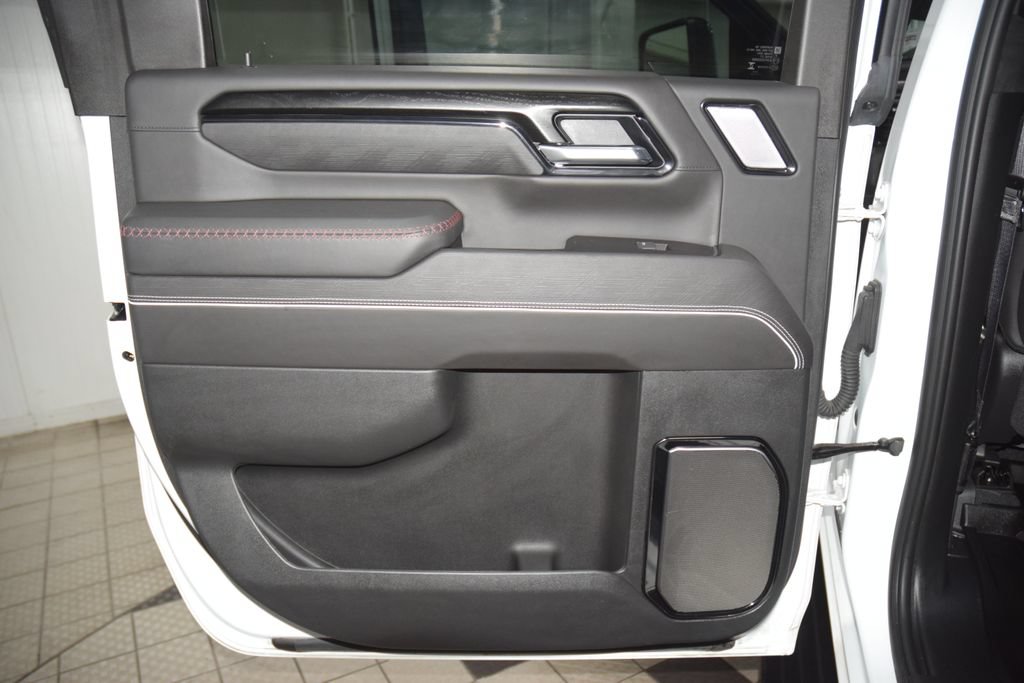 Used 2025 GMC Sierra 2500 AT4X AWD/4WD image 54