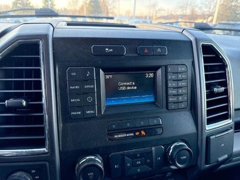 Used 2016 Ford F150 XLT w/ Trailer Tow Package image 13