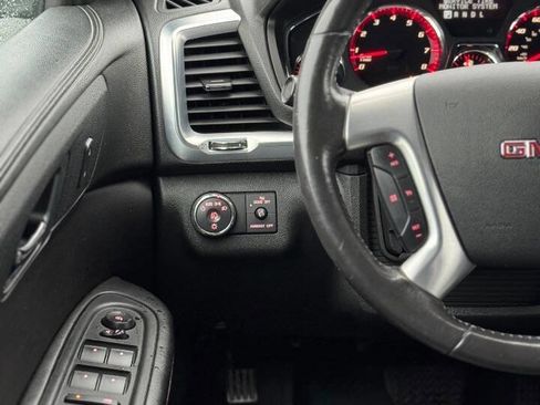 Used 2016 GMC Acadia SLT image 15