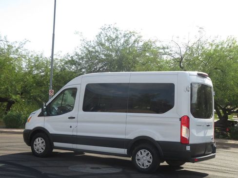 Used 2018 Ford Transit 150 XLT RWD image 5
