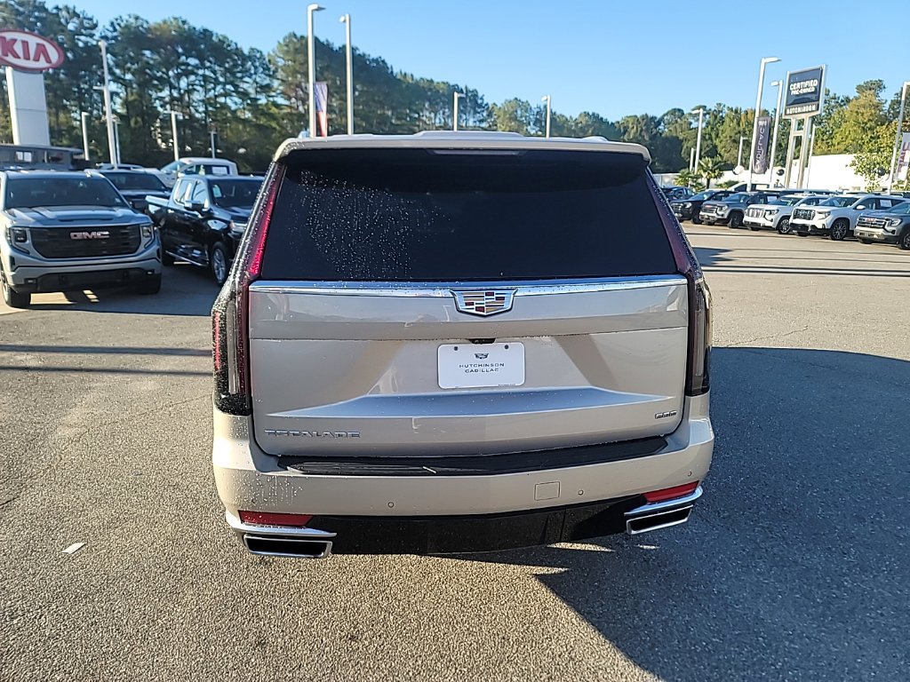Used 2024 Cadillac Escalade ESV Premium Luxury Platinum w/ Heavy-Duty Trailer Package AWD/4WD image 5