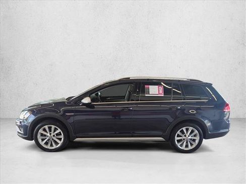 Used 2017 Volkswagen Golf Alltrack S AWD/4WD image 9