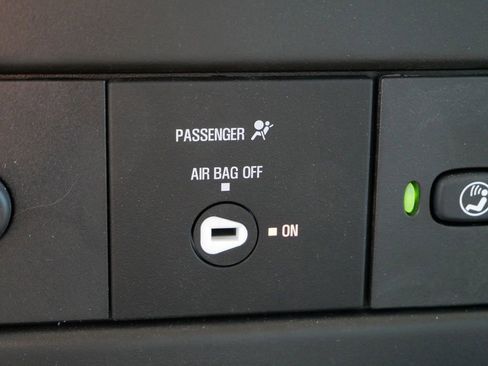 New 2025 Chevrolet Express 3500 w/ Power Convenience Package RWD image 24