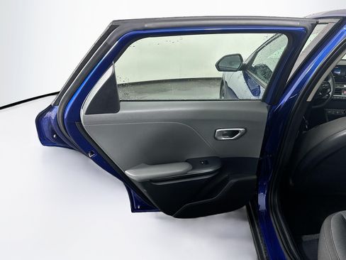 Used 2025 Kia K4 FWD image 26