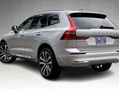 Certified 2023 Volvo XC60 B5 Ultimate image 4
