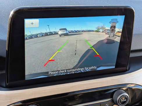 Used 2021 Ford Escape Titanium w/ Titanium Elite Package AWD/4WD image 23