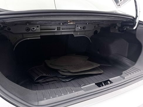 Used 2018 Ford Focus SE FWD image 23