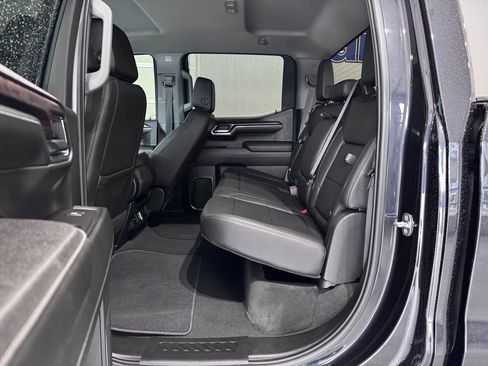 Certified 2024 GMC Sierra 1500 SLT w/ X31 Off-Road Package AWD/4WD image 13
