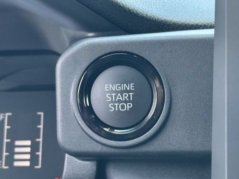 Certified 2026 Toyota Tacoma SR AWD/4WD image 22