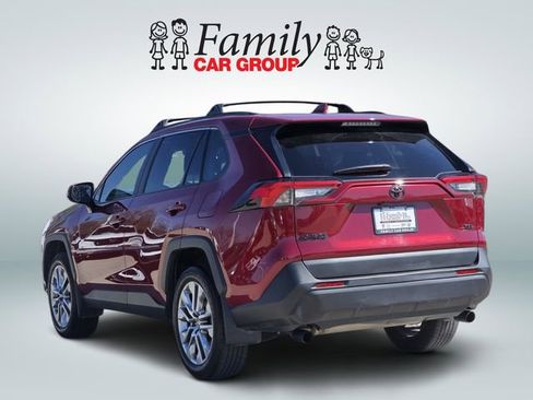 Used 2025 Toyota RAV4 XLE Premium image 3