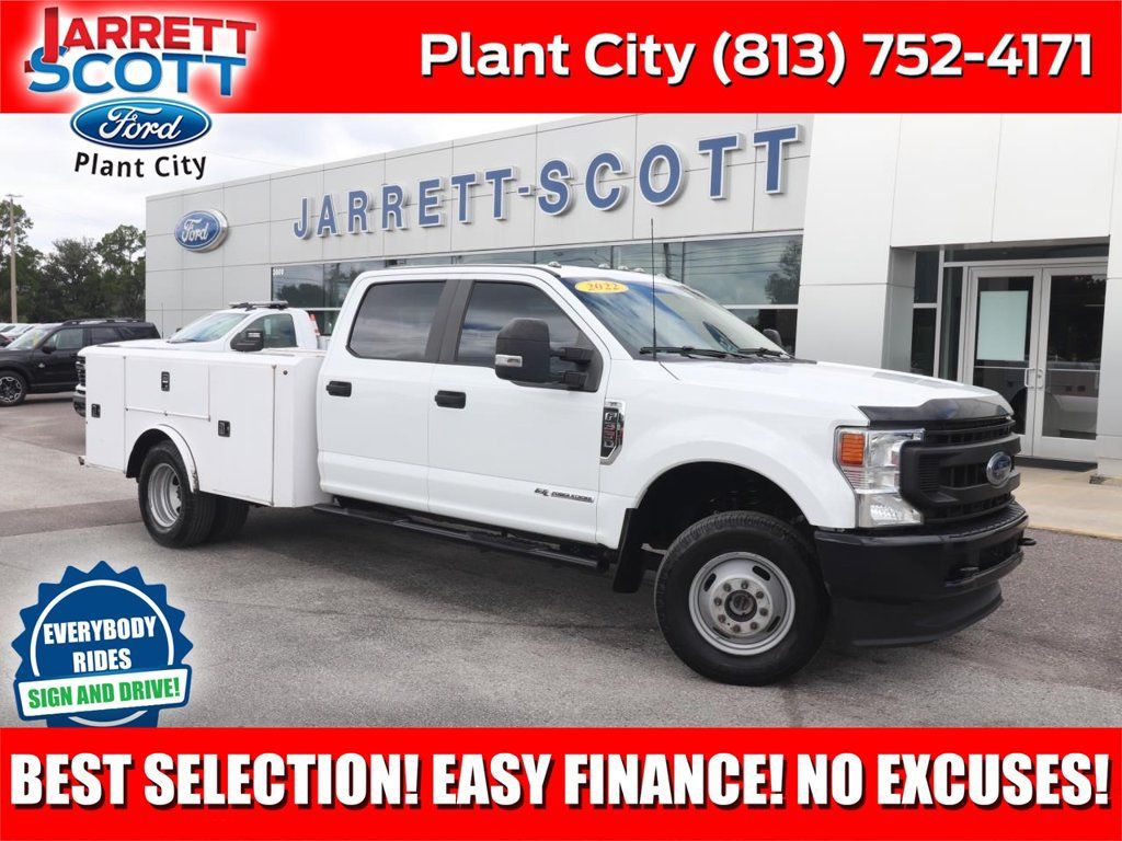 Used 2022 Ford F350 XL w/ Power Equipment Group AWD/4WD image 1
