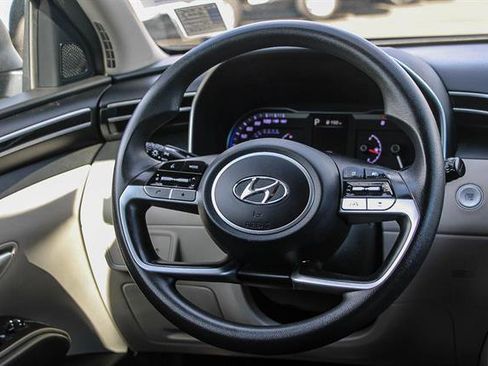 Used 2023 Hyundai Tucson SEL image 15