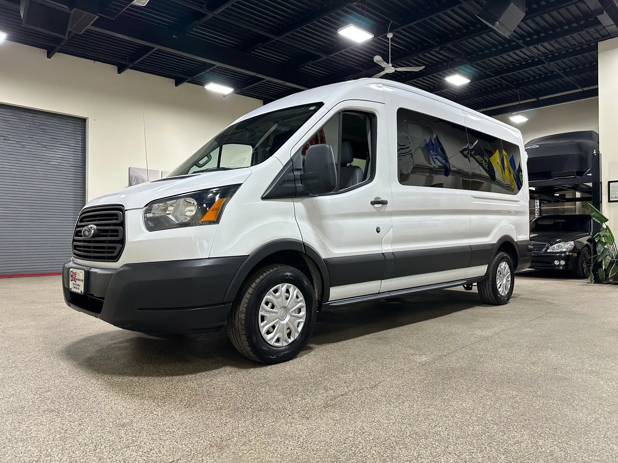 Used 2015 Ford Transit 250 148 Medium Roof RWD image 14