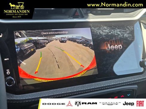 New 2026 Jeep Cherokee Laredo AWD/4WD image 11