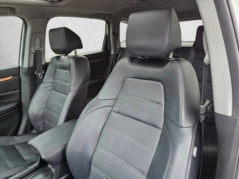 Used 2018 Honda CR-V Touring image 16