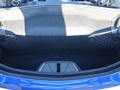 Used 2023 Chevrolet Corvette Stingray Preferred Cpe w/ Z51 Performance Package RWD image 30