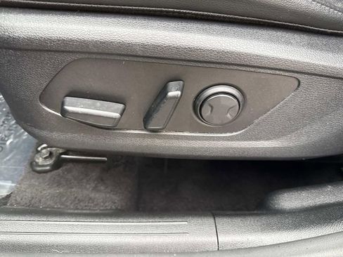 Used 2024 Kia Sportage EX image 26