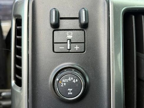 Used 2019 Chevrolet Silverado 1500 LT w/ All Star Edition AWD/4WD image 11