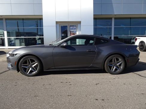 New 2026 Ford Mustang Coupe image 3