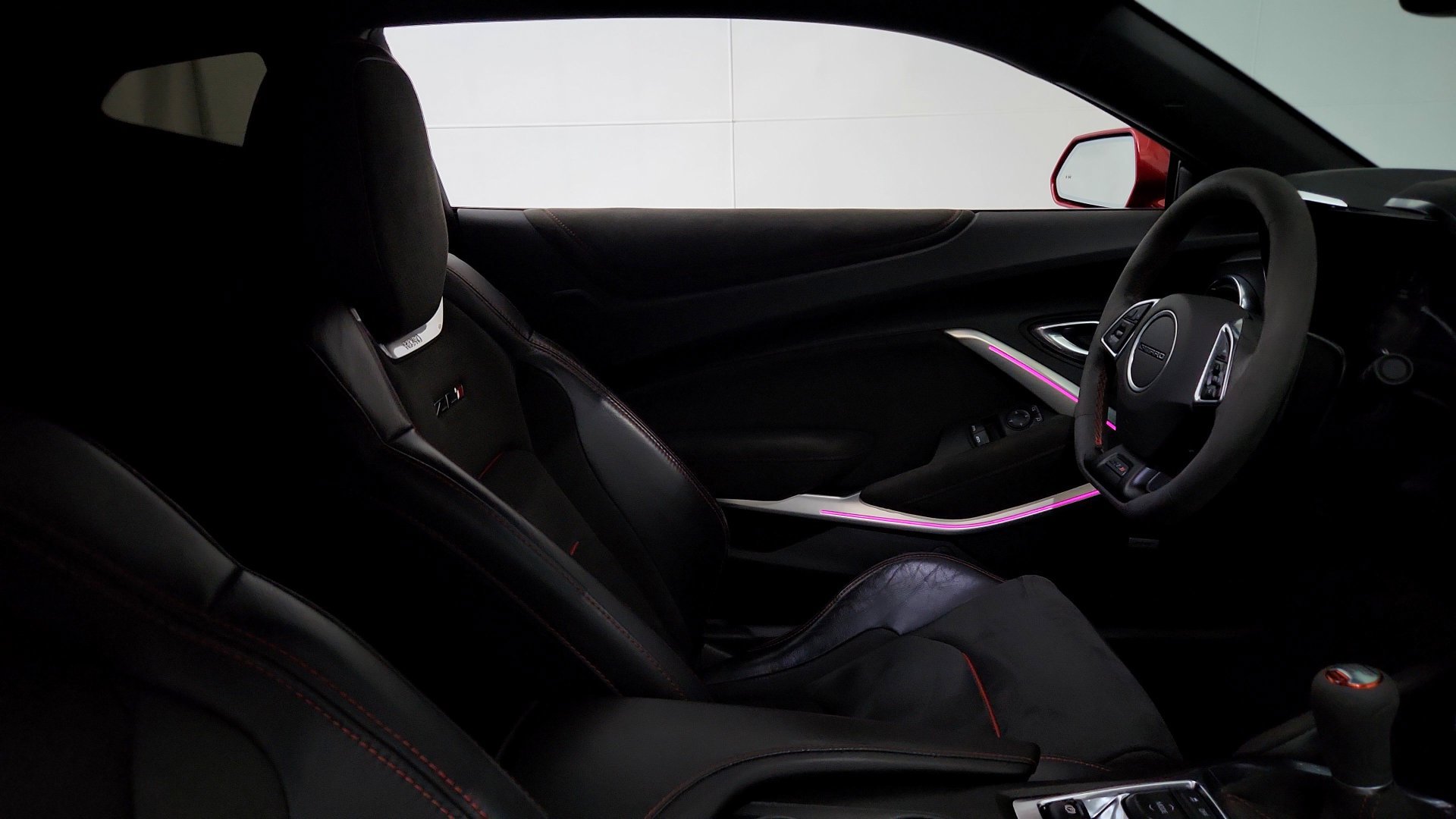 Used 2021 Chevrolet Camaro ZL1 RWD image 24