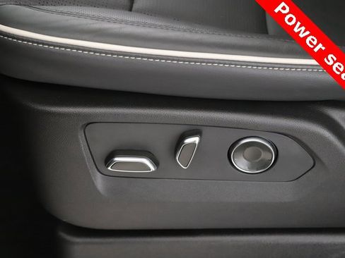 Used 2025 Cadillac Escalade ESV Premium Luxury w/ Touring Package image 21