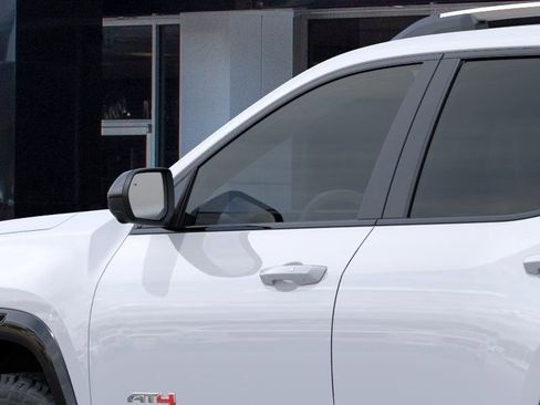New 2026 GMC Terrain AT4 w/ Technology Package II AWD/4WD image 12