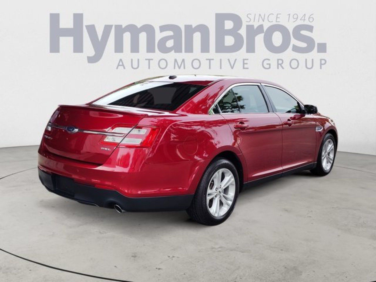 Used 2017 Ford Taurus SEL w/ Equipment Group 201A FWD image 3