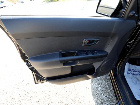 Used 2010 Kia Soul image 14