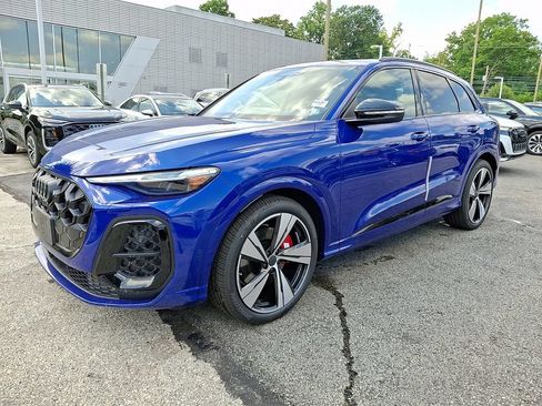 New 2026 Audi SQ5 Premium Plus AWD/4WD image 2