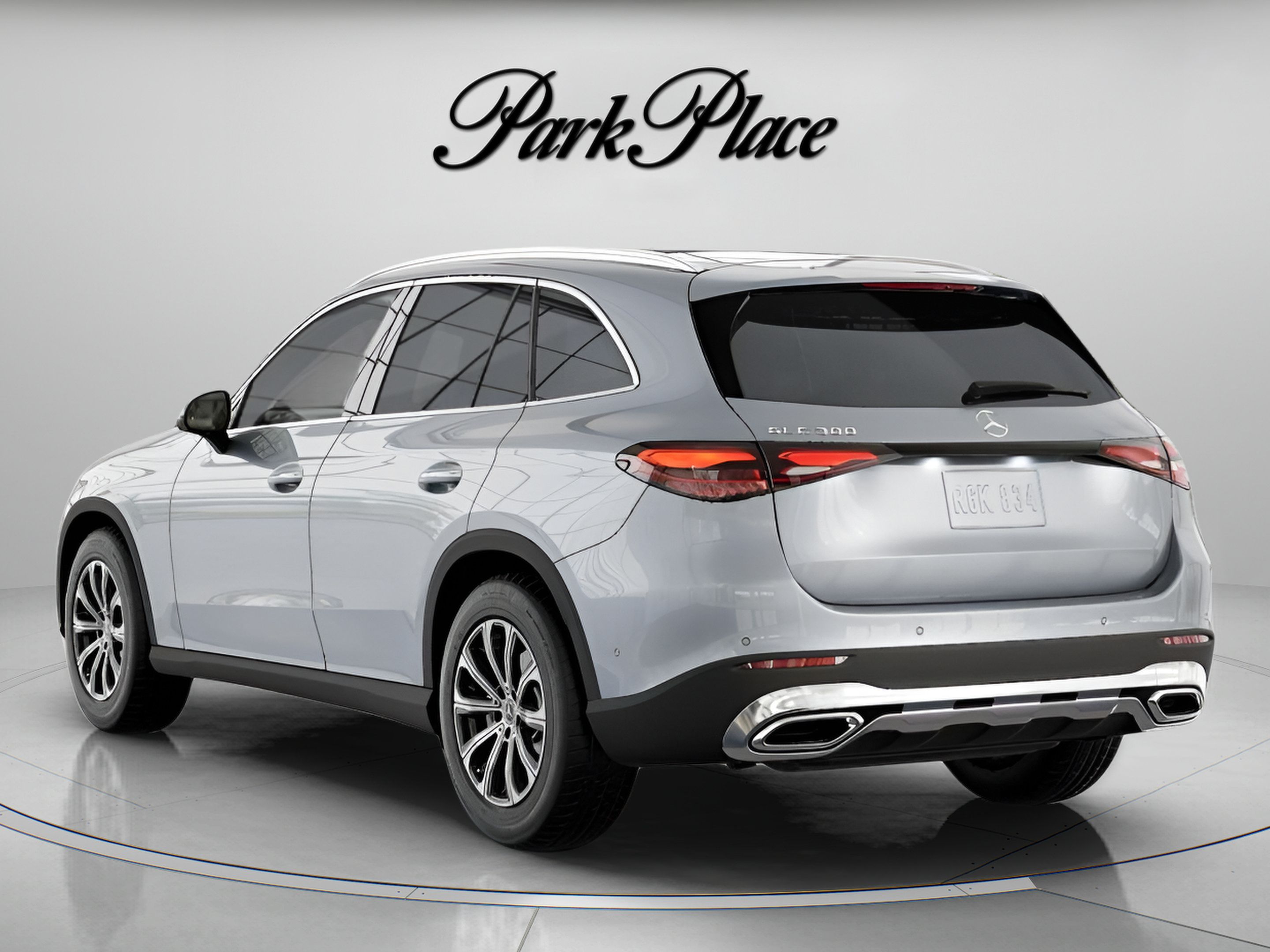 Used 2026 Mercedes-Benz GLC 300 4MATIC image 14
