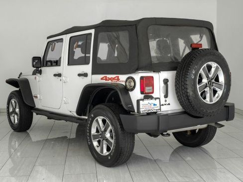 Used 2017 Jeep Wrangler Unlimited Sport AWD/4WD image 8