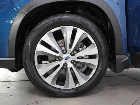 Used 2022 Subaru Ascent Limited AWD/4WD image 34