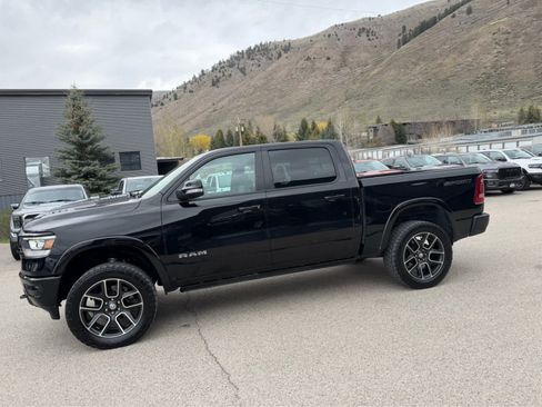 Used 2022 RAM 1500 Laramie AWD/4WD image 18