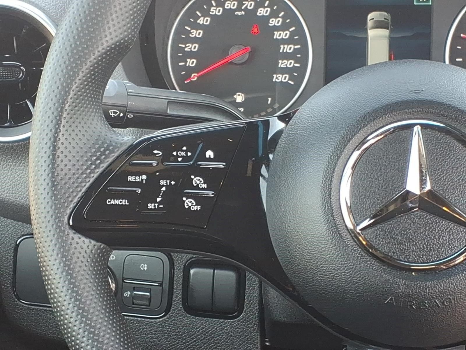 Used 2025 Mercedes-Benz Sprinter 2500 image 14