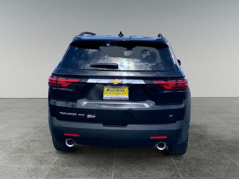 Used 2023 Chevrolet Traverse LT AWD/4WD image 4